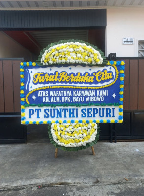 Papan Bunga Duka di Pino