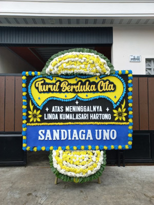 Papan Bunga Duka di Pino